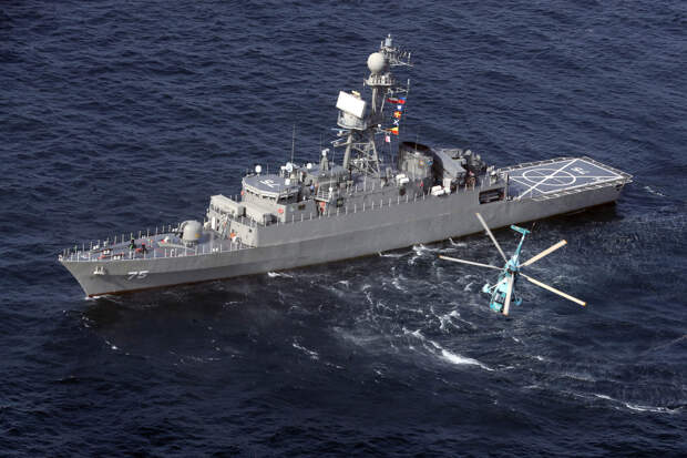 США: иранский фрегат проигнорировал сигнал бедствия украинского корабля