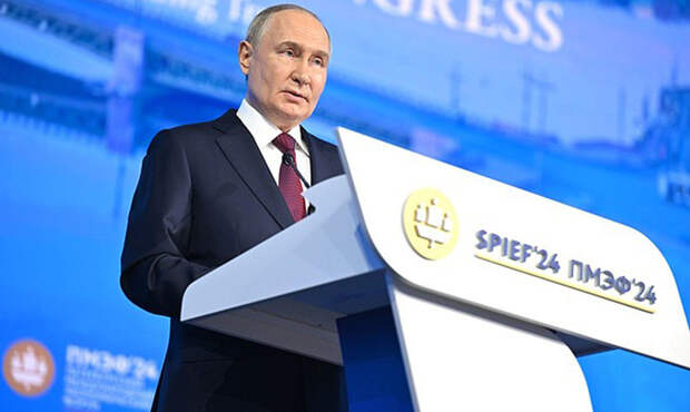 Путин поддержал идею индексации пенсий работающим пенсионерам