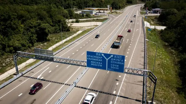 На автомобильной трассе А147 Джубга — Сочи возобновили движение