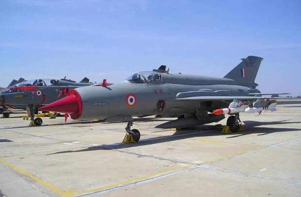 В Индии подтвердили планы о поэтапном отказе от истребителей МиГ-21