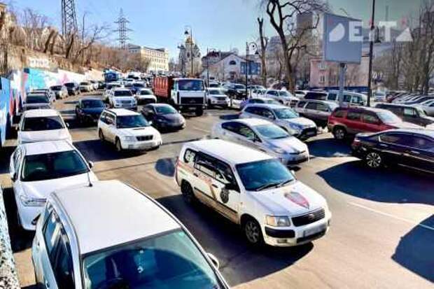 Автоэксперт предупредил о факторе риска для автомобилистов весной