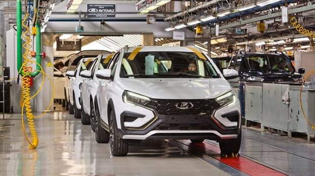 Российские автомобили завоевали рынок: доля выросла до 56% на фоне общего спада