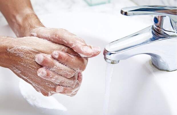 Тщательно мыть руки с мылом.