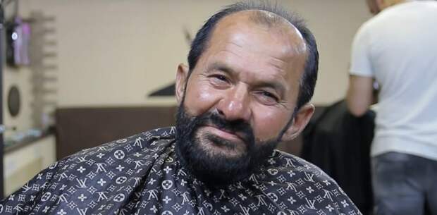 Счастливый день Ивана Павловича: молодые ребята исполнили 5 желаний бездомного человека