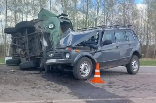 В Гавриловском районе при лобовом столкновении двух автомобилей пострадал маленький ребёнок