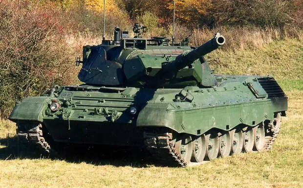 Швейцария одобрила продажу Германии более 70 старых танков Leopard 1A5, но с запретом передавать их Украине