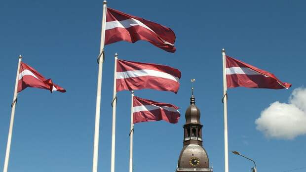 В Латвии предложили запретить русские имена и фамилии