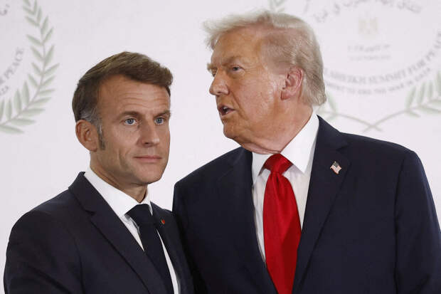 La Tribune Dimanche: Макрон попросил Трампа снять санкции с Бретона