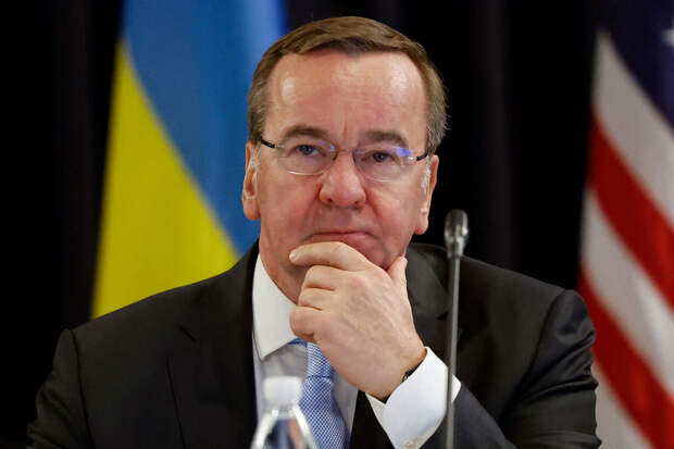 Глава МО Германии Писториус заявил о планах поставить Украине три РСЗО HIMARS