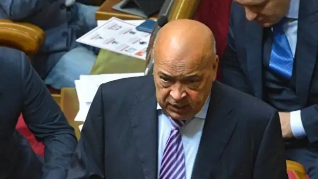 Москаль: Венгрия перенесла выдачу паспортов жителям Закарпатья на свою территорию