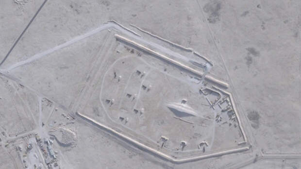 США эвакуирют персонал с авиабазы в Катаре