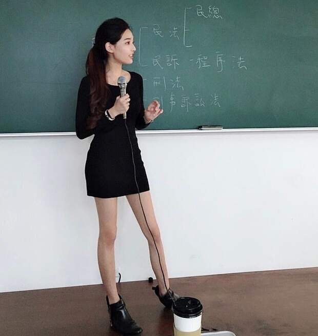 Чэн Цзя-вэнь - самая горячая учительница на Тайване