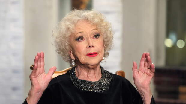 Светлана Немоляева объяснила популярность фильмов Рязанова и Гайдая