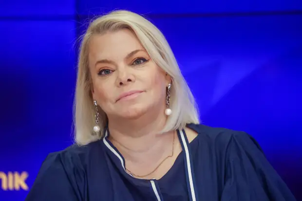 "Окончательно оторвалась от жизни". Что предложила Яна Поплавская Матвиенко на ее идею о 45 тыс руб за ОМС