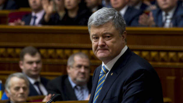 Петр Порошенко объяснил, почему Украина потеряла Крымский полуостров