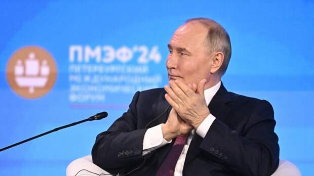 Объединительной идеей для России может стать патриотизм, считает Путин