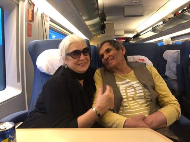 Лидия Федосеева-Шукшина и Бари Алибасов Лидия Федосеева-Шукшина и Бари Алибасов