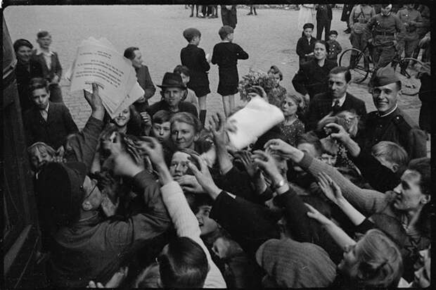 Берлин 1945 года в объективе Валерия Фоминского вов, ностальгия, фронтовые фотокорреспонденты