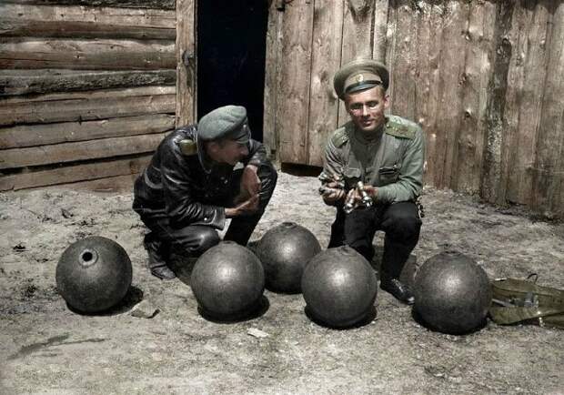 Моменты из прошлого и архивные фотографии (25 фото)