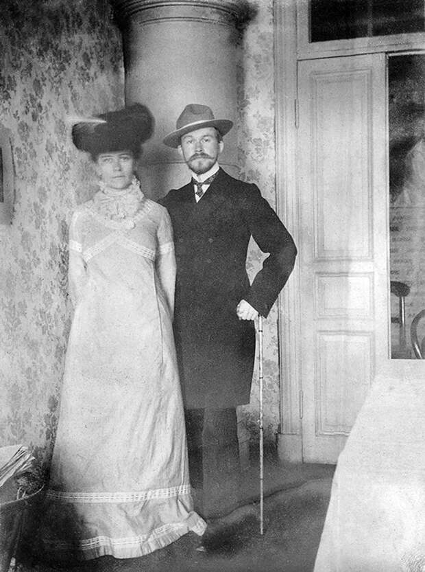 Борис Кустодиев с супругой Юлией Прошинской.