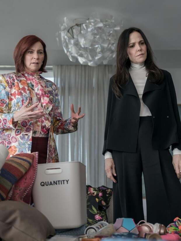 Carrie Preston as Elsbeth Tascioni and Mary-Louise Parker as Freya Frostad