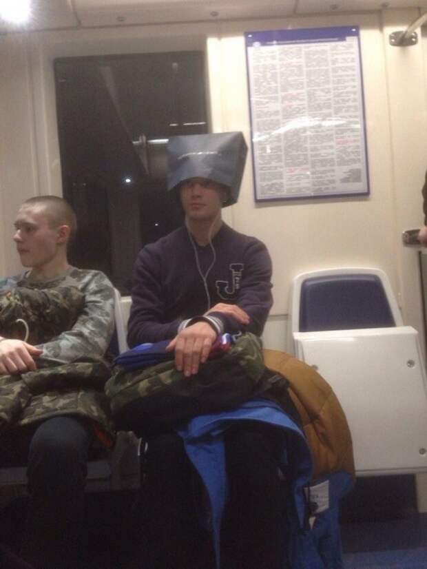 Модники и чудаки из метро