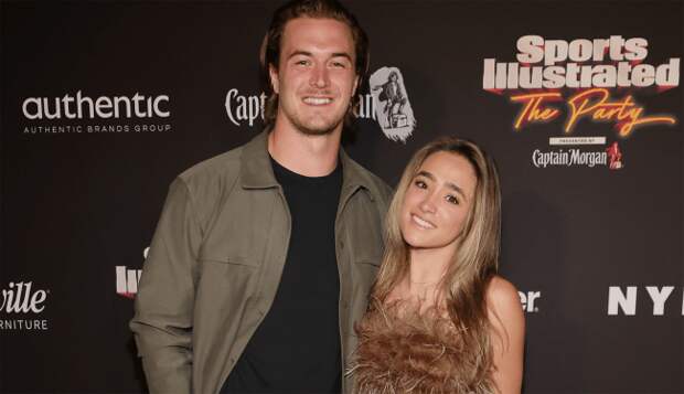 kenny pickett wife amy sports illustrated super bowl party