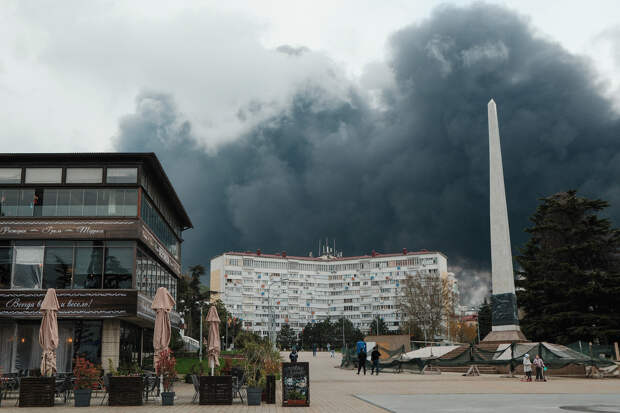 Подача воды приостановлена в Туапсе из-за пожара на НПЗ