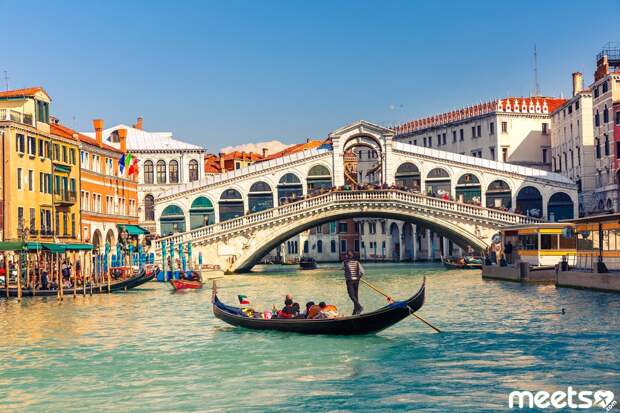Rialto Bridge