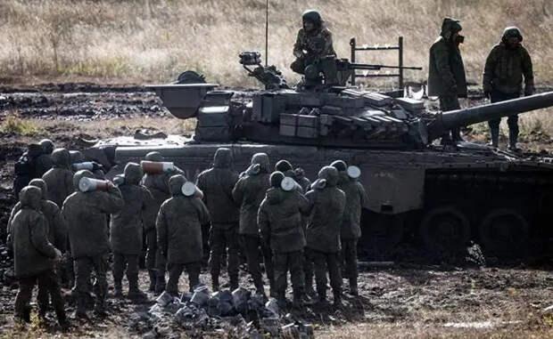 Содержать ВСУ становится не на что