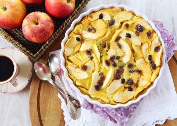 Клафути с фруктами