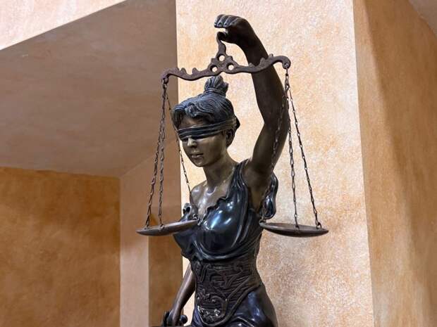 Суд приговорил туляков к лишению свободы за незаконное трудоустройство мигрантов