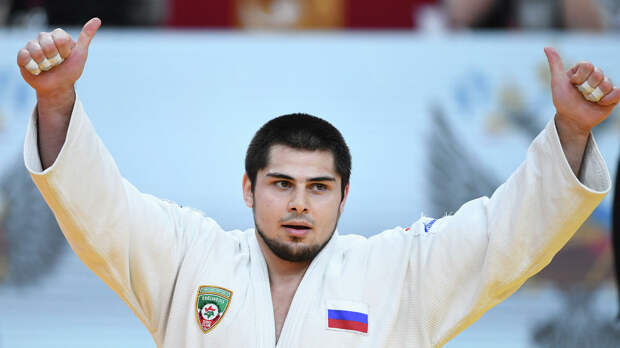 Башаев завоевал серебро ЧМ в весовой категории свыше 100 килограммов 