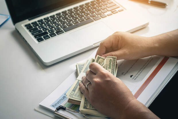 Как заработать на бирже новичку из дома