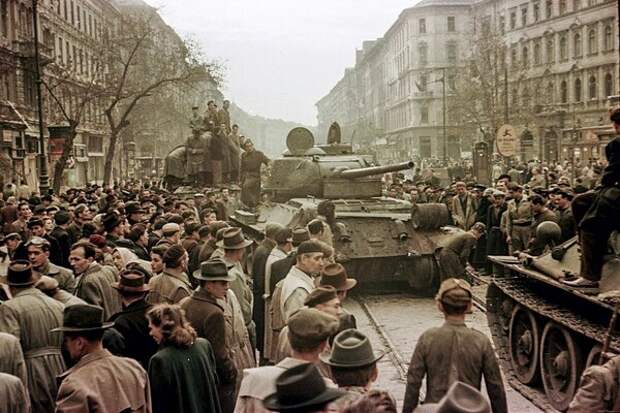 Как Советская Армия начала войну с венграми в 1956 г.