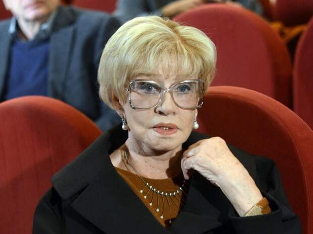 «Останетесь Катериной, покорившей Москву»: звезды о смерти Веры Алентовой