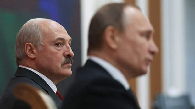 Александр Лукашенко пригрозил выходом из Евразийского союза