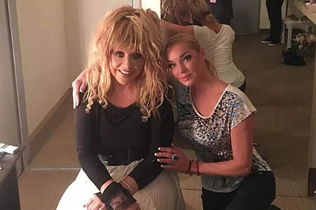 Волочкова заявила, что поддерживает связь с Аллой Пугачёвой