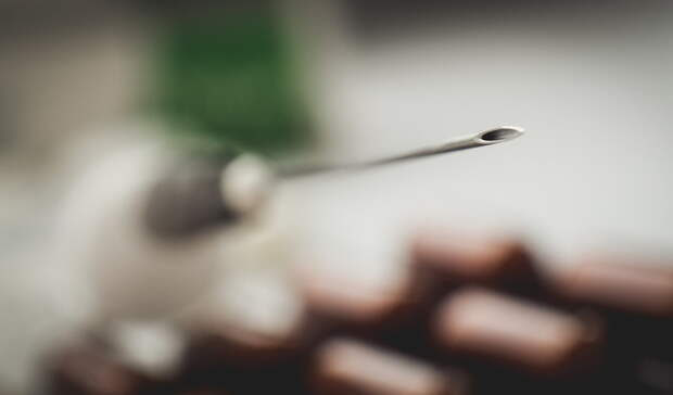 Прививки от коронавируса начнут делать массово в декабре