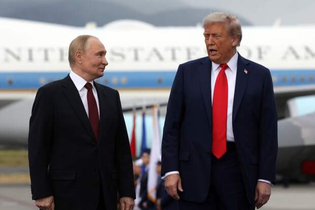 The Times: в Европе опасаются, что США бросят НАТО и заключат сделку с Россией