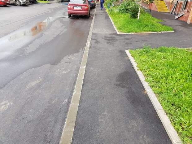 Во дворах на Дмитровке завершен ремонт асфальта Фото предоставлено управой