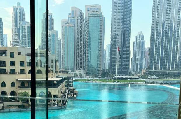 Из-за закрытого неба над ОАЭ петербуржцы не могут вернуться домой