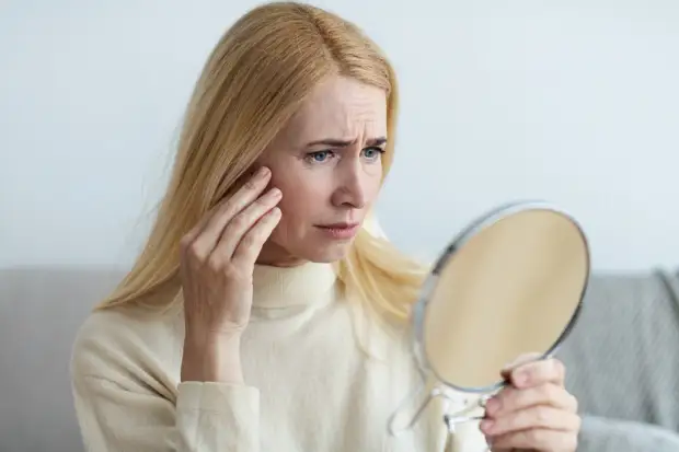 Брови нахмурены и себя очень жалко? Психолог — о признаках психологической старости и как с ней бороться