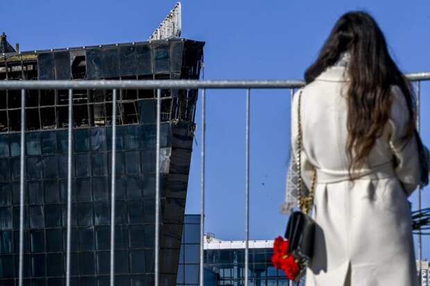 Роковое решение: 35-летний герой погиб, 42-летняя женщина родила дочь после выстрелов в «Крокусе»