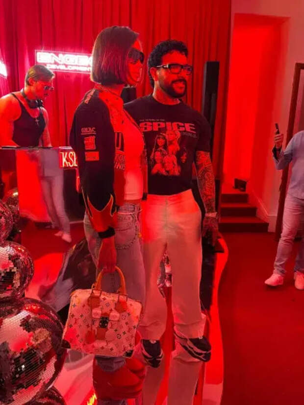 Тимати и Валентина Иванова