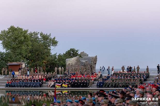 На Мамаевом кургане наградили победителей финала игры «Зарница 2.0»