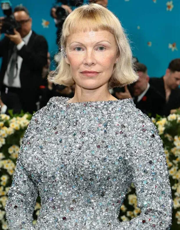 Памела Андерсон