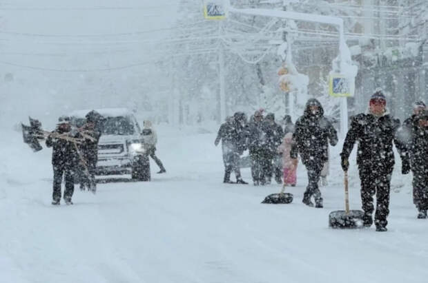 В пяти районах Адыгеи и Майкопе ввели режим ЧС из-за метелей