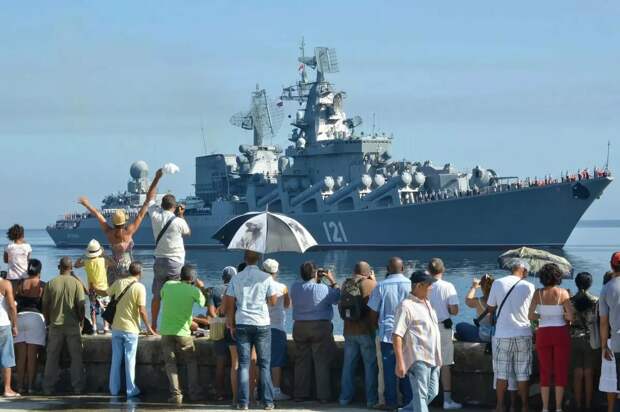 Корабли ВМФ России, оснащенные ракетными системами "Калибр", на Кубе. Источник изображения: https://m.sevpolitforum.ru/