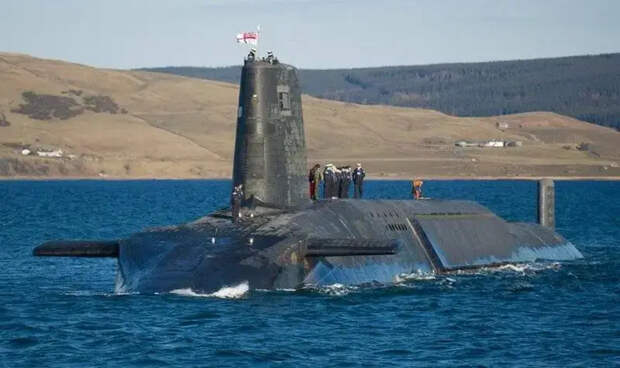 Минобороны Великобритании объяснило «аномалией» неудачный пуск МБР Trident II с борта АПЛ HMS Vanguard